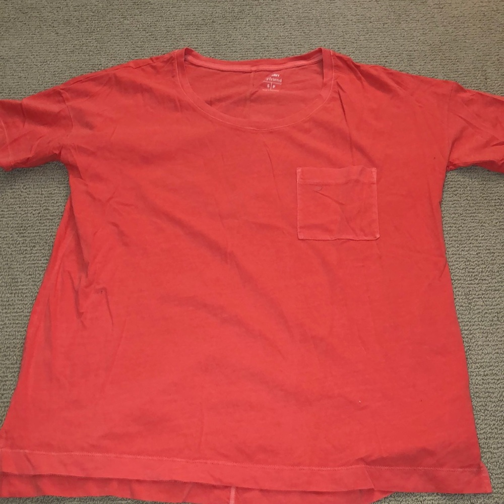 short sleeve shirt